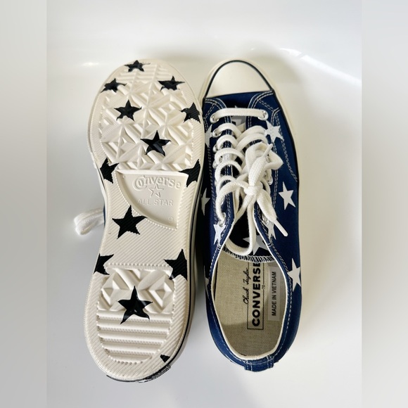 Converse Men’s Chuck 70 low Archival stars print - Picture 5 of 5
